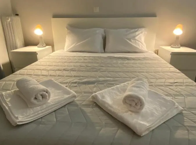Elia\'S Boutique Apartment